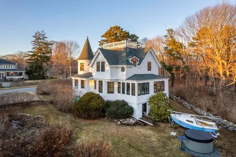 $1,375,000 | 175 South Street, Rockport, MA 01966