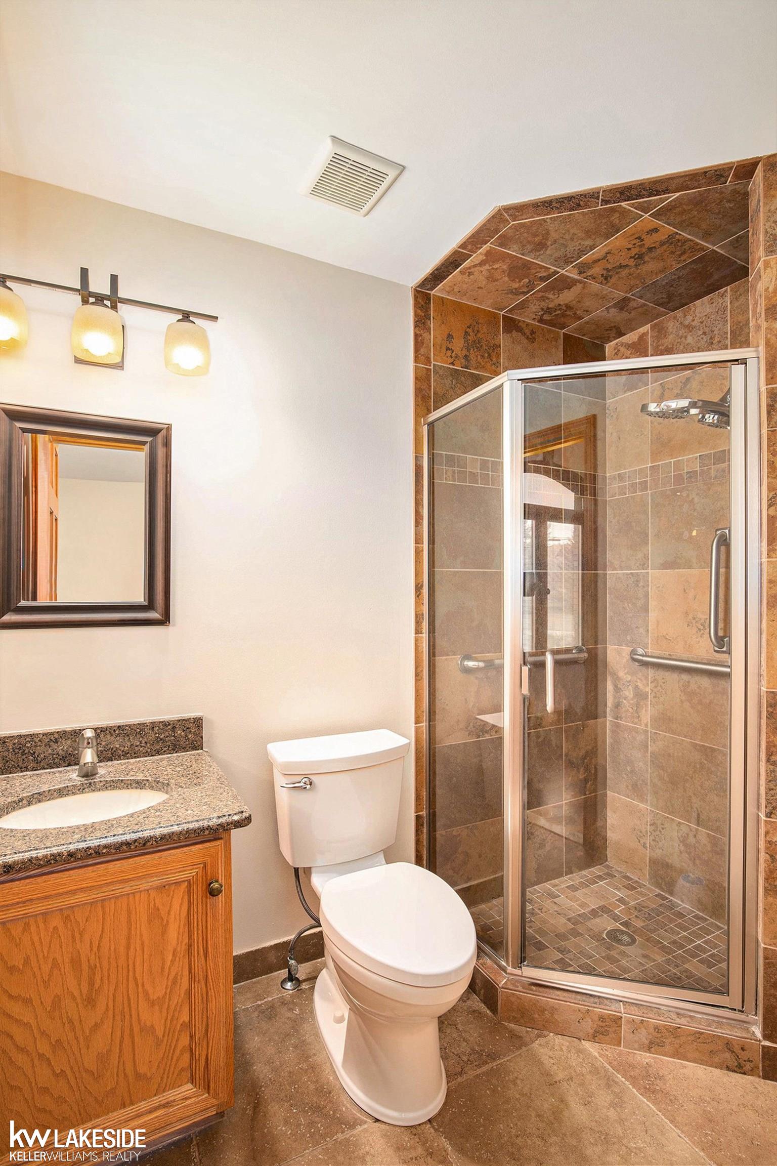 18500 Pratt Road Armada, MI 48005 - Photo 17 of 29