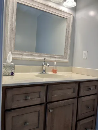 $2,400 | 808 Fieldstone Court, Unit 808, Colchester, CT 06415