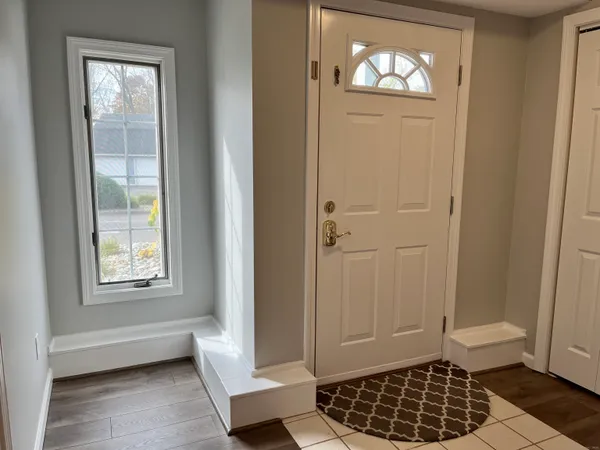 $2,400 | 808 Fieldstone Court, Unit 808, Colchester, CT 06415