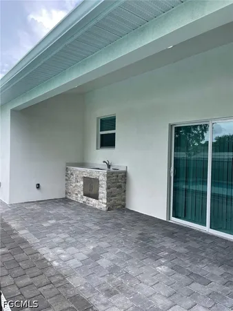 $2,500 | 132 Southwest 9th Avenue, Cape Coral, FL 33991