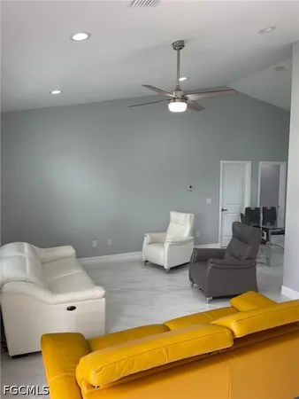 $2,500 | 132 Southwest 9th Avenue, Cape Coral, FL 33991