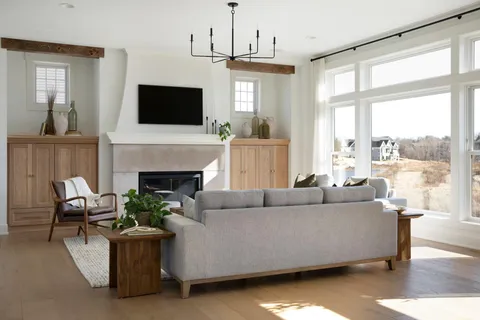 $5,500,000 | 4909 Rolling Green Parkway, Edina, MN 55436