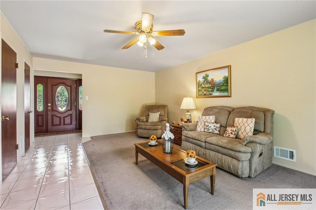 71 Gaub Road Old Bridge, NJ 08857 - Photo 5 of 25