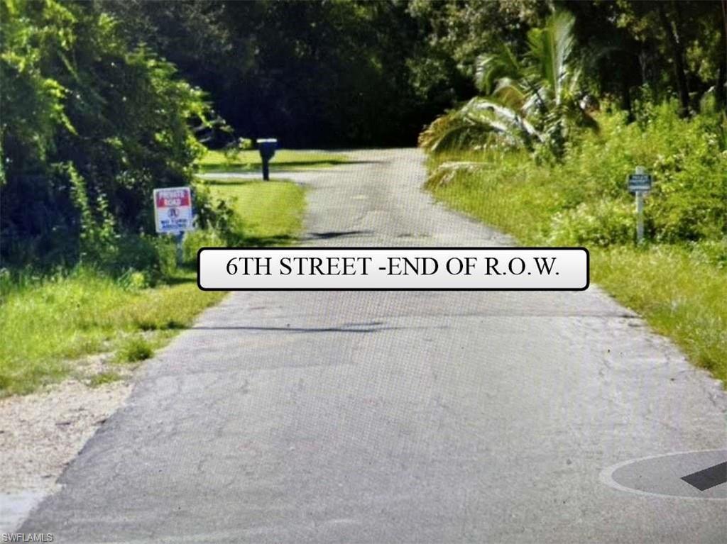 Xxxx 6th Street Naples, FL 34113 - Photo 3 of 5 View of 6th Street