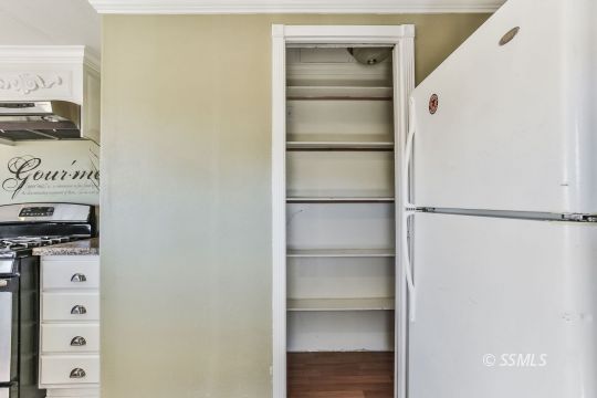 1153 South Guam Street Ridgecrest, CA 93555 - Photo 6 of 32
