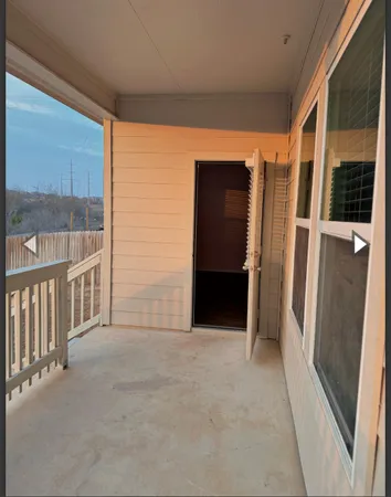 $2,045 | 3011 Lindenwood Drive, San Antonio, TX 78245