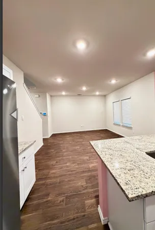 $2,045 | 3011 Lindenwood Drive, San Antonio, TX 78245