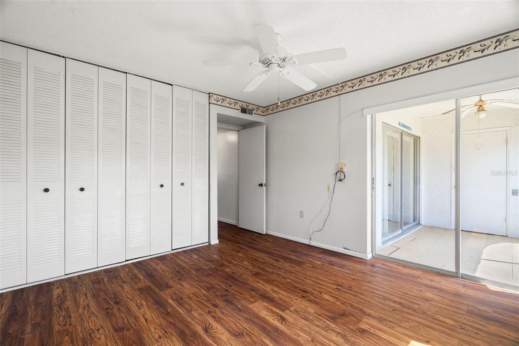 7701 Starkey Road, Unit 504 Seminole, FL 33777 - Photo 11 of 27