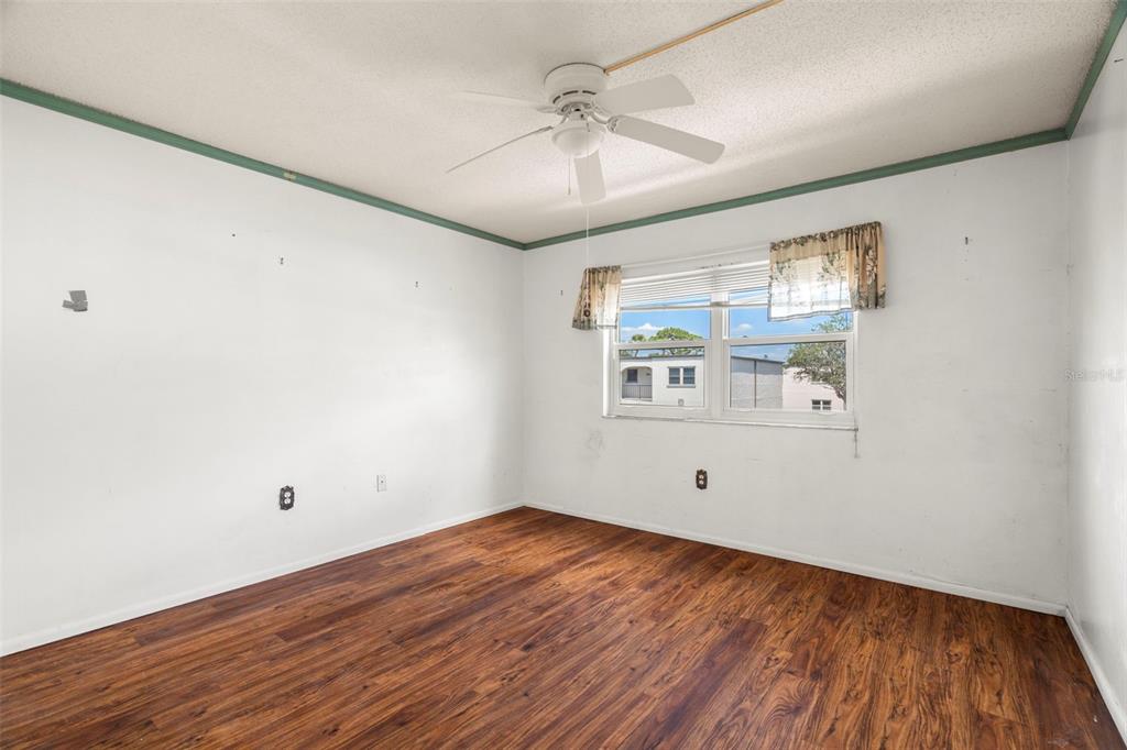 7701 Starkey Road, Unit 504 Seminole, FL 33777 - Photo 16 of 27