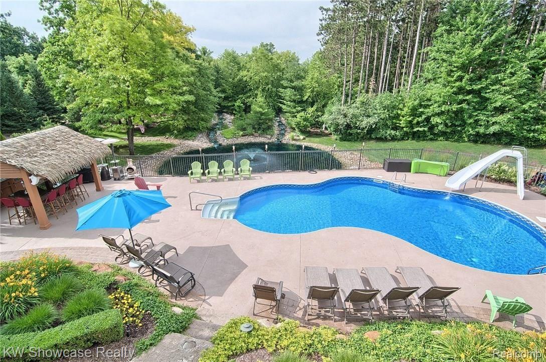 5477 Boulderwood Ridge Clarkston, MI 48348 - Photo 5 of 59 Pool_From_Above.jpg