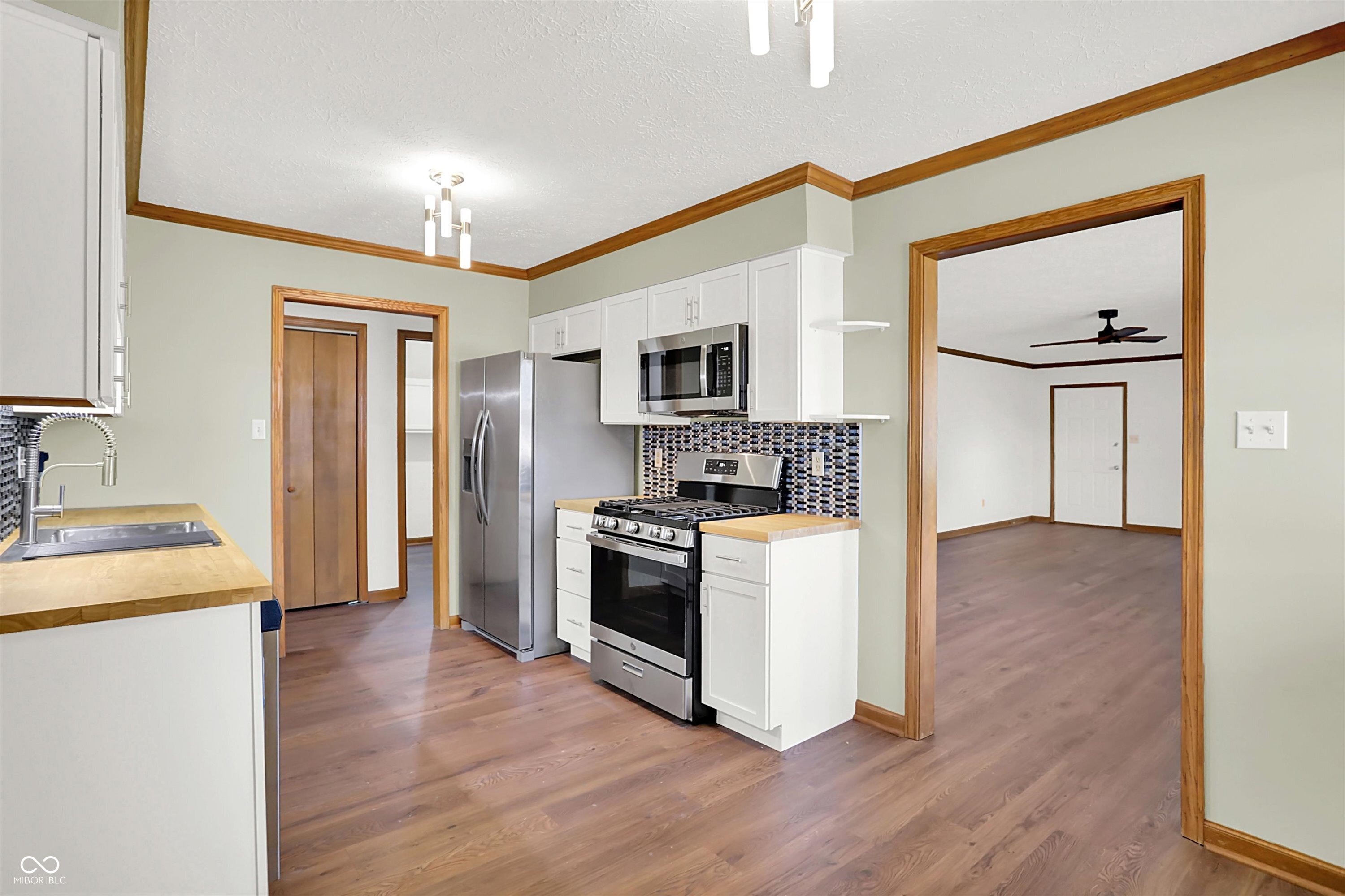 509 East Main Street Brownsburg, IN 46112 - Photo 13 of 47