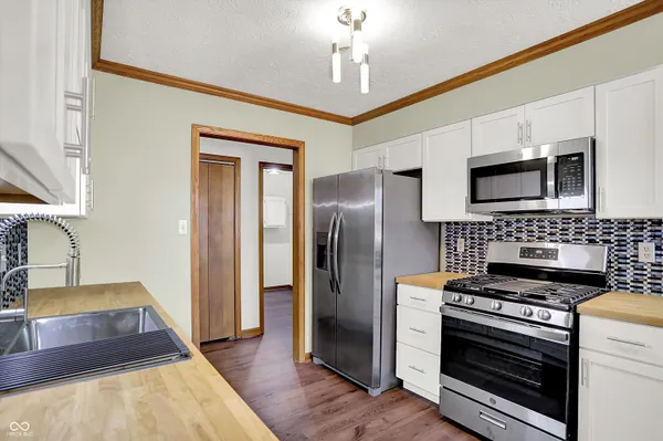 $210,000 | 509 East Main Street, Brownsburg, IN 46112