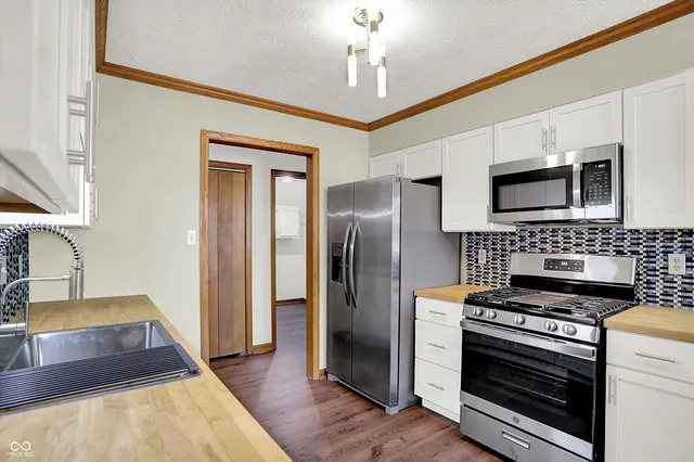 $210,000 | 509 East Main Street, Brownsburg, IN 46112