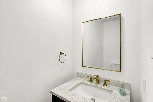 $210,000 | 509 East Main Street, Brownsburg, IN 46112