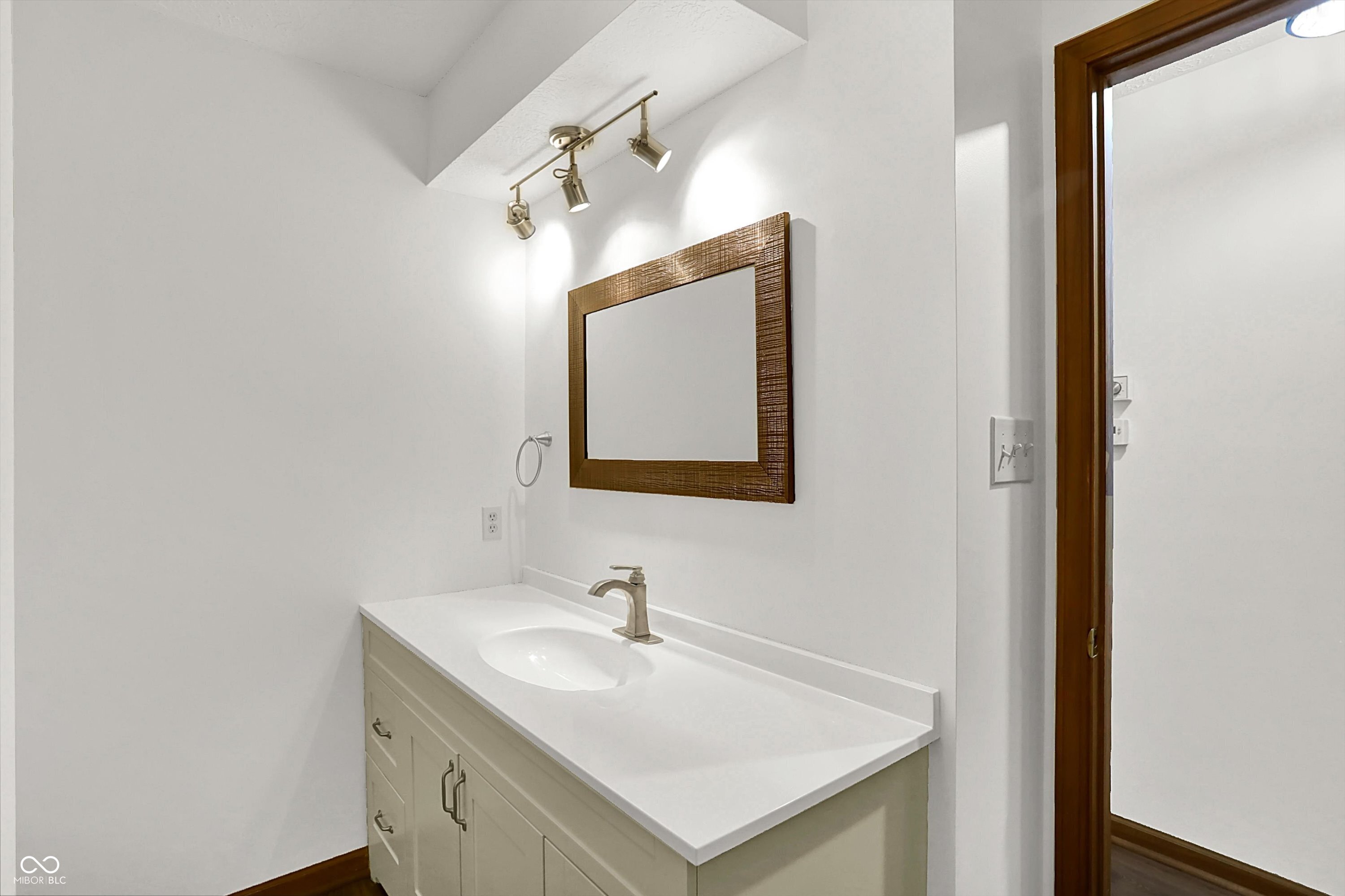 509 East Main Street Brownsburg, IN 46112 - Photo 33 of 47