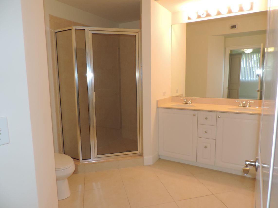 1 Renaissance Way, Unit 218 Boynton Beach, FL 33426 - Photo 5 of 22 Master bath