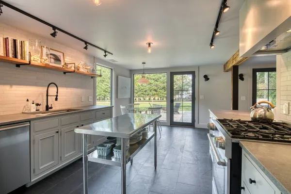 $25,000 | 34 Dumar Drive, Sag Harbor, NY 11963