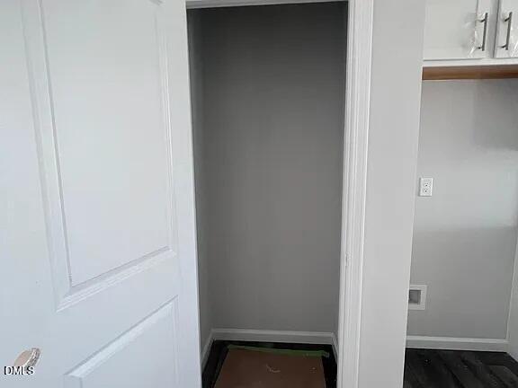 2455 Kasota Lane Raleigh, NC 27610 - Photo 18 of 35 e253f7df46284b192478c17bb9ff3d4b-cc_ft_5