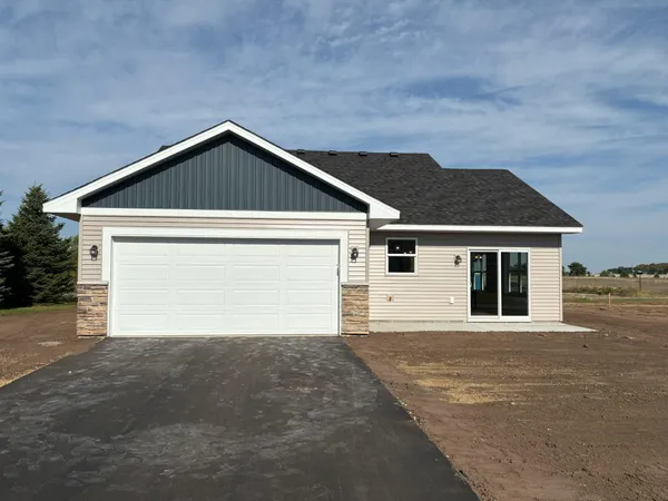 $329,500 | 260 Spring Street, Osceola, WI 54020