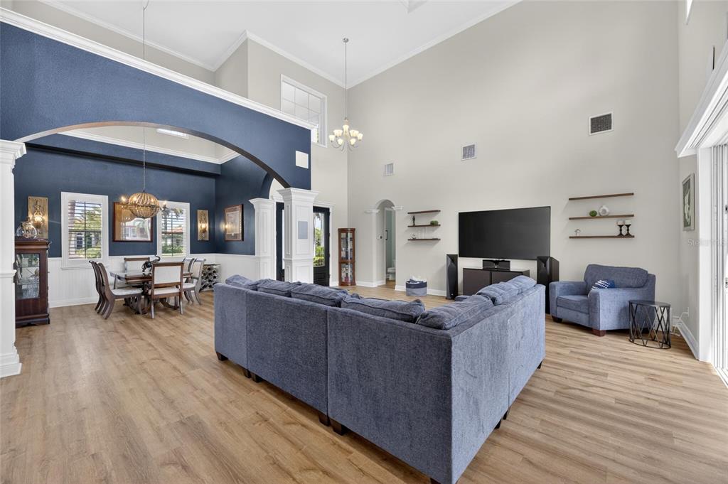 613 Balibay Road Apollo Beach, FL 33572 - Photo 12 of 99