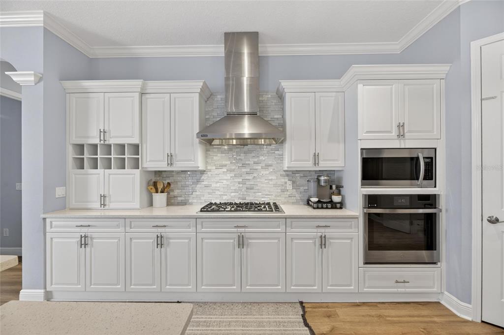 613 Balibay Road Apollo Beach, FL 33572 - Photo 17 of 99