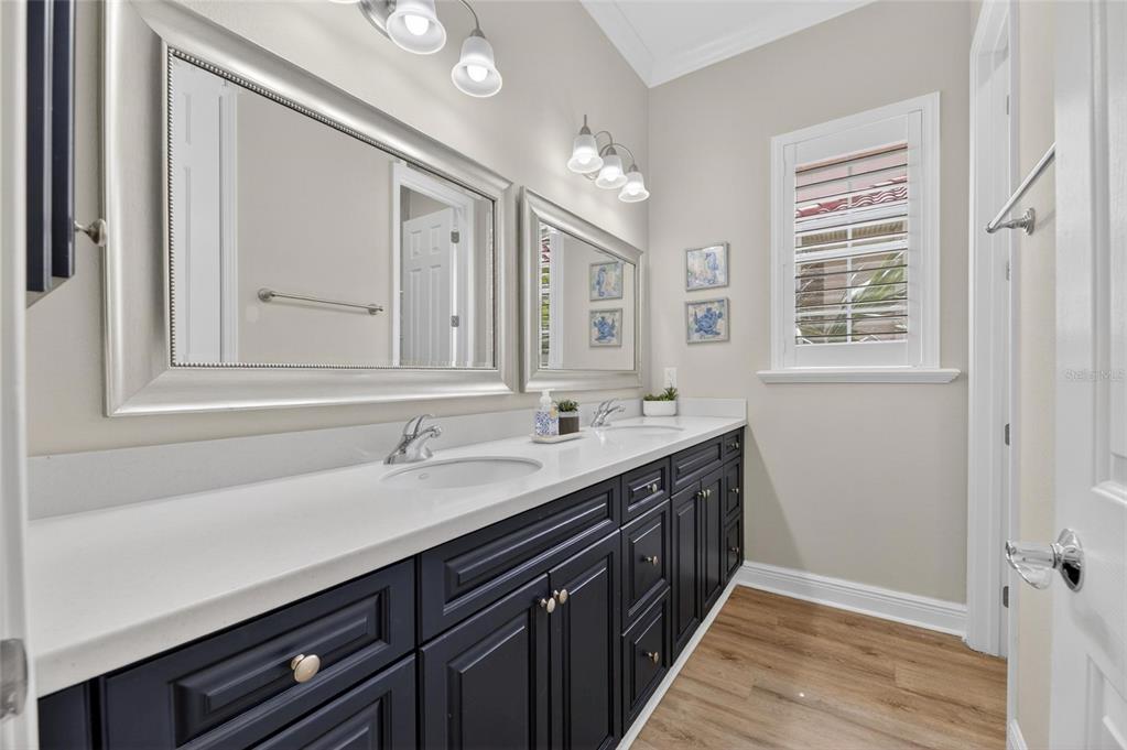 613 Balibay Road Apollo Beach, FL 33572 - Photo 30 of 99