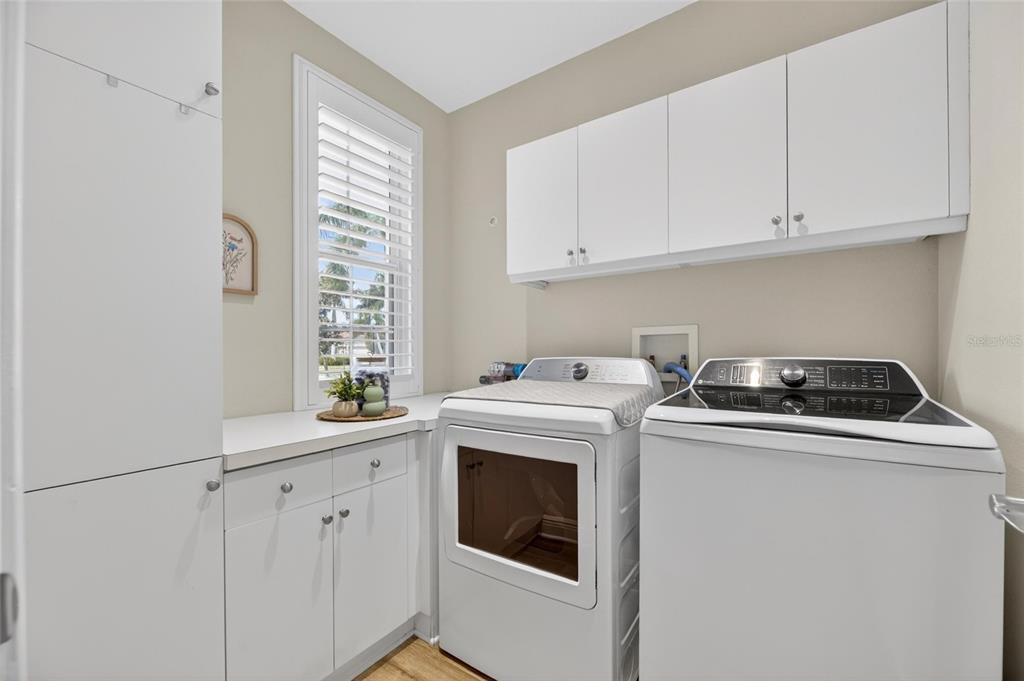 613 Balibay Road Apollo Beach, FL 33572 - Photo 33 of 99