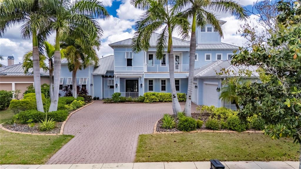 613 Balibay Road Apollo Beach, FL 33572 - Photo 5 of 99