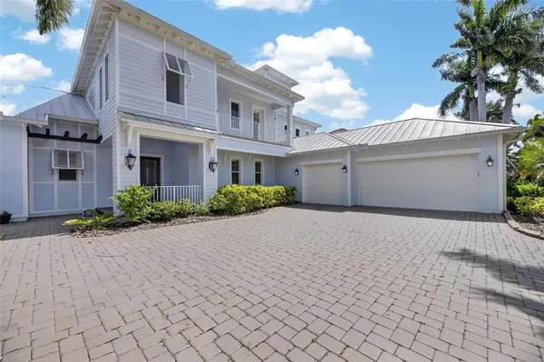 $1,999,000 | 613 Balibay Road, Apollo Beach, FL 33572
