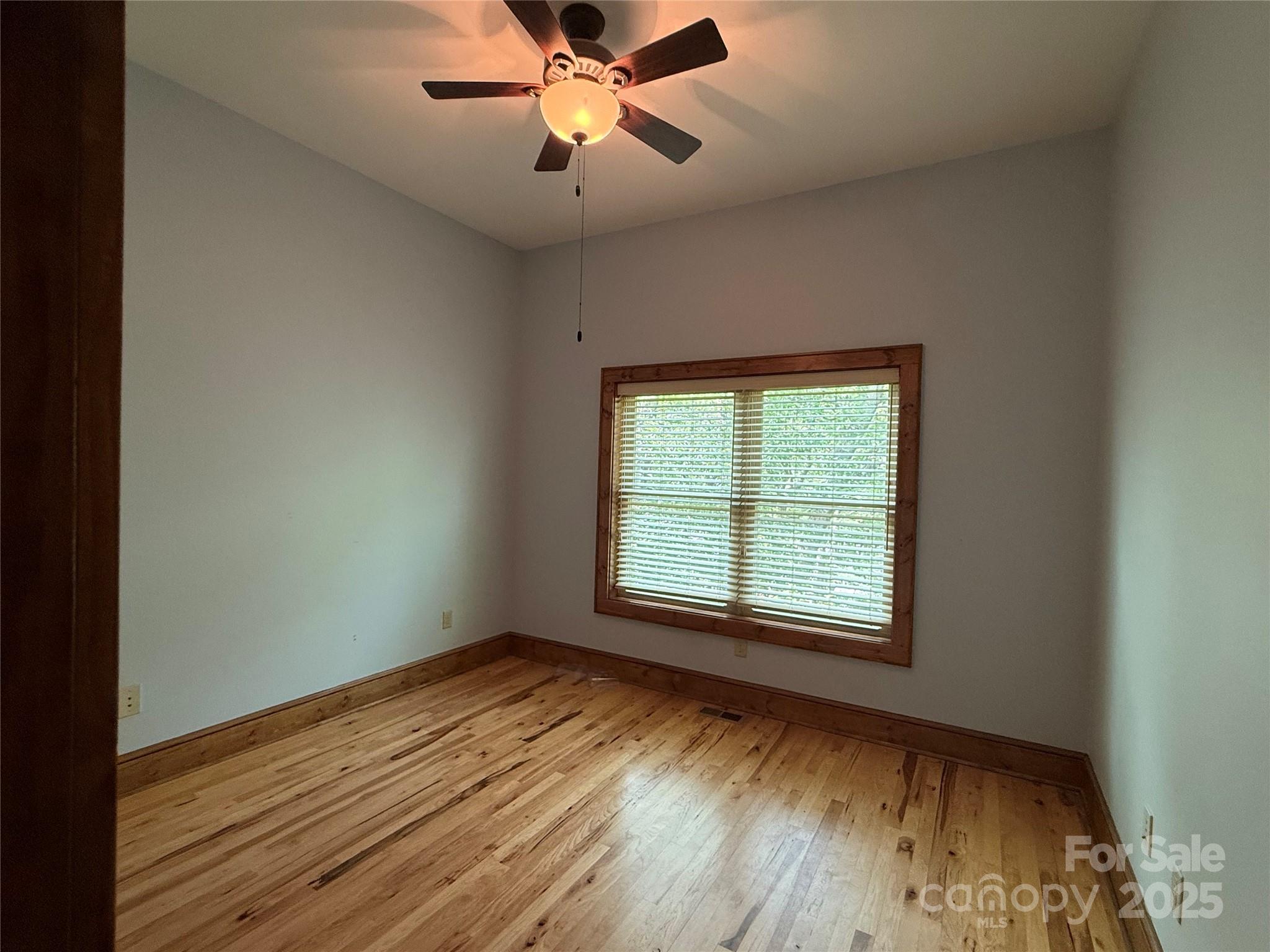 167 Rough Ridge Road Sugar Mountain, NC 28604 - Photo 16 of 41 Gallery Image 16