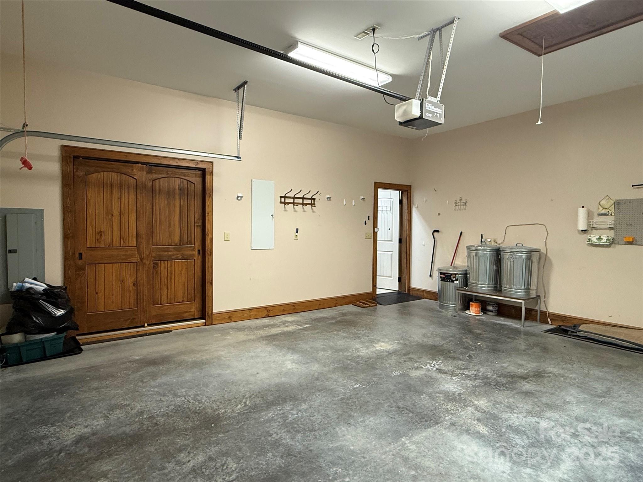167 Rough Ridge Road Sugar Mountain, NC 28604 - Photo 34 of 41 Gallery Image 34