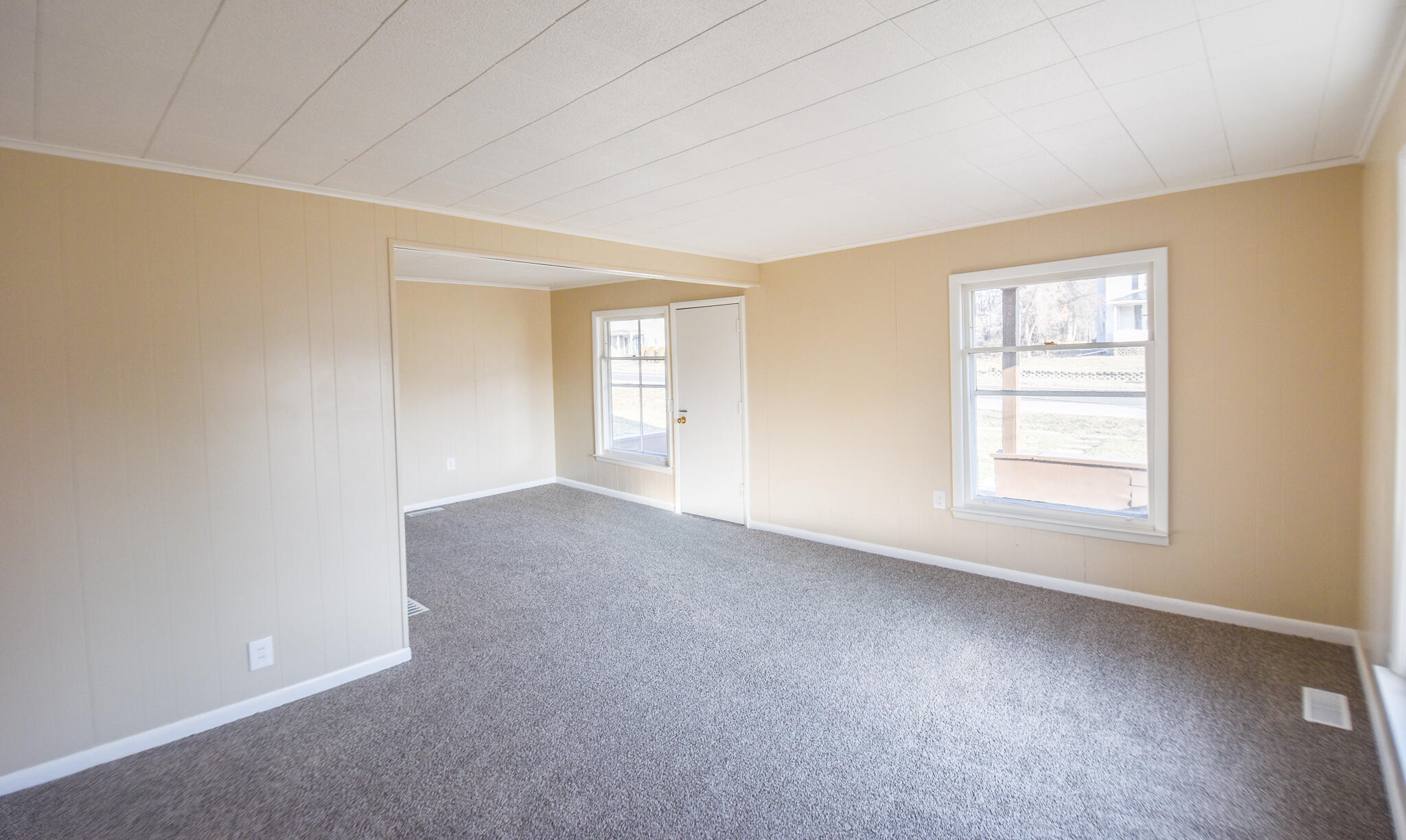 4055 Monroe Road Tipton, MI 49287 - Photo 9 of 30 DSC_0029