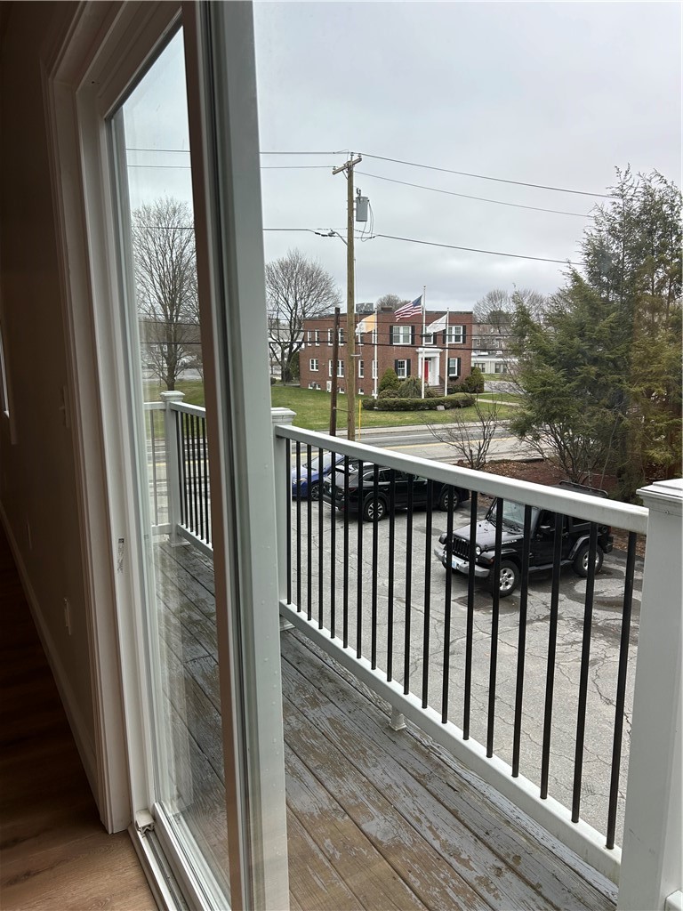 304 Front Street, Unit 2R Lincoln, RI 02865 - Photo 14 of 15