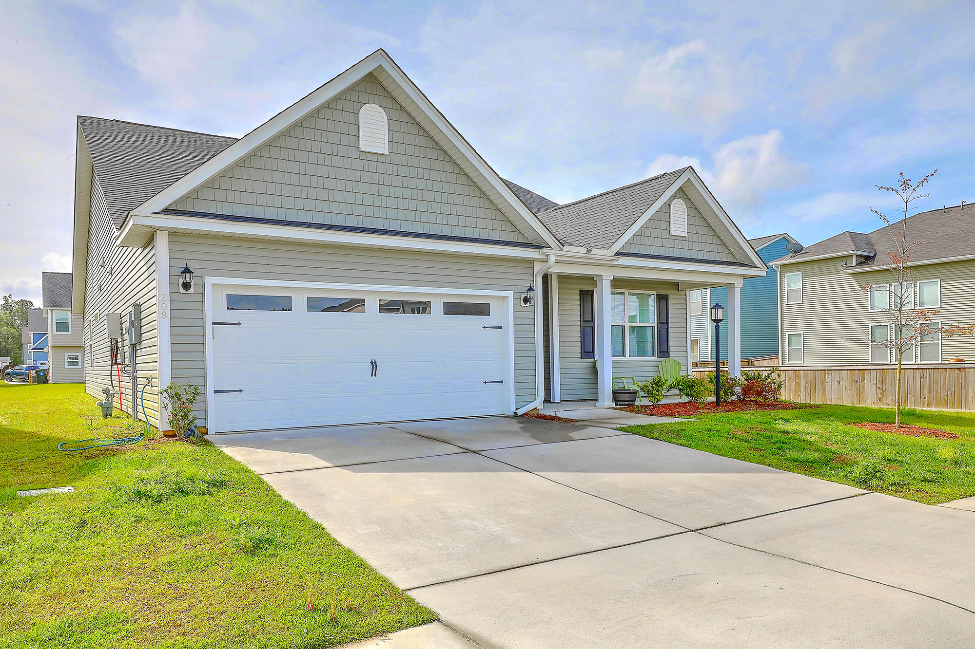 209 Brunners Lane Moncks Corner, SC 29461 - Photo 3 of 36 209 Brunners Lane SC 29461