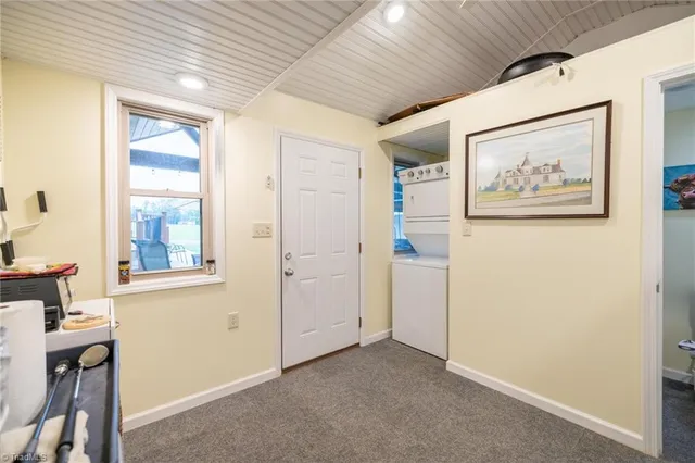 $189,900 | 2330 Edmonds Road, Galax, VA 24333