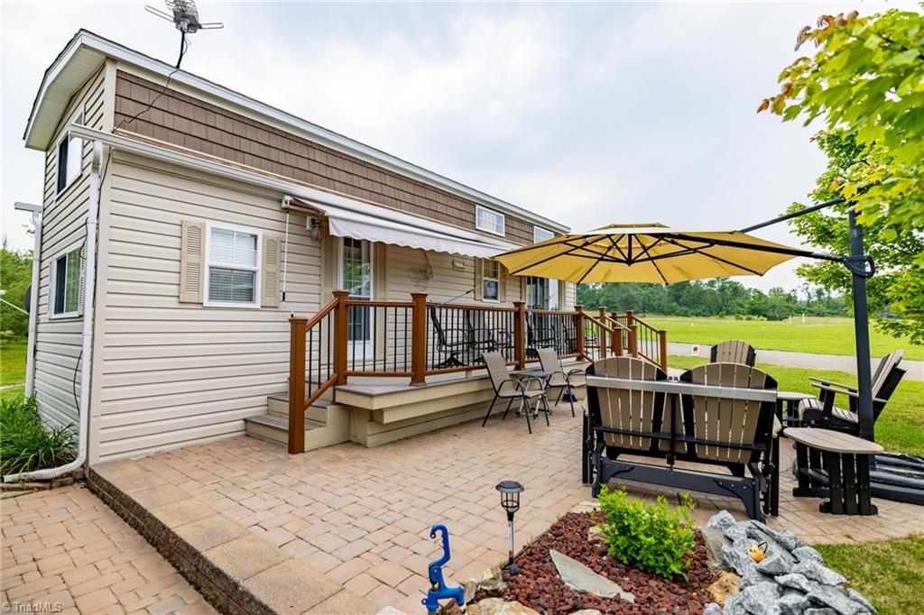2330 Edmonds Road Galax, VA 24333 - Photo 39 of 40