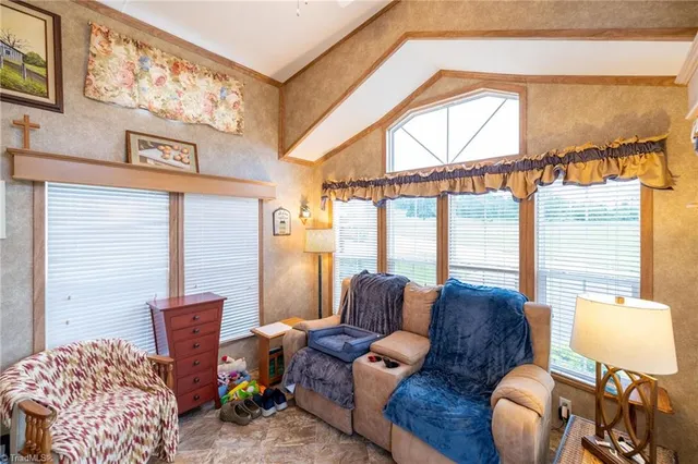 $189,900 | 2330 Edmonds Road, Galax, VA 24333