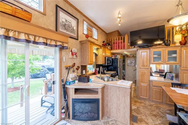 $189,900 | 2330 Edmonds Road, Galax, VA 24333