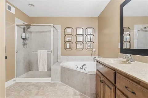 $339,000 | 4911 141st Terrace, Basehor, KS 66007