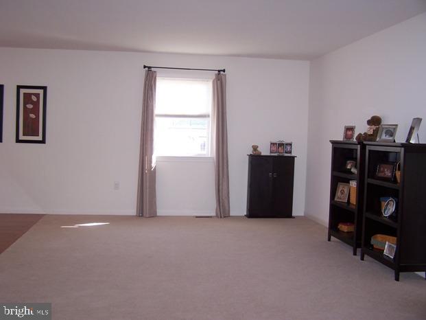 229 Stuart Street, Unit 6 Lebanon, PA 17042 - Photo 4 of 23 Gallery Image 4