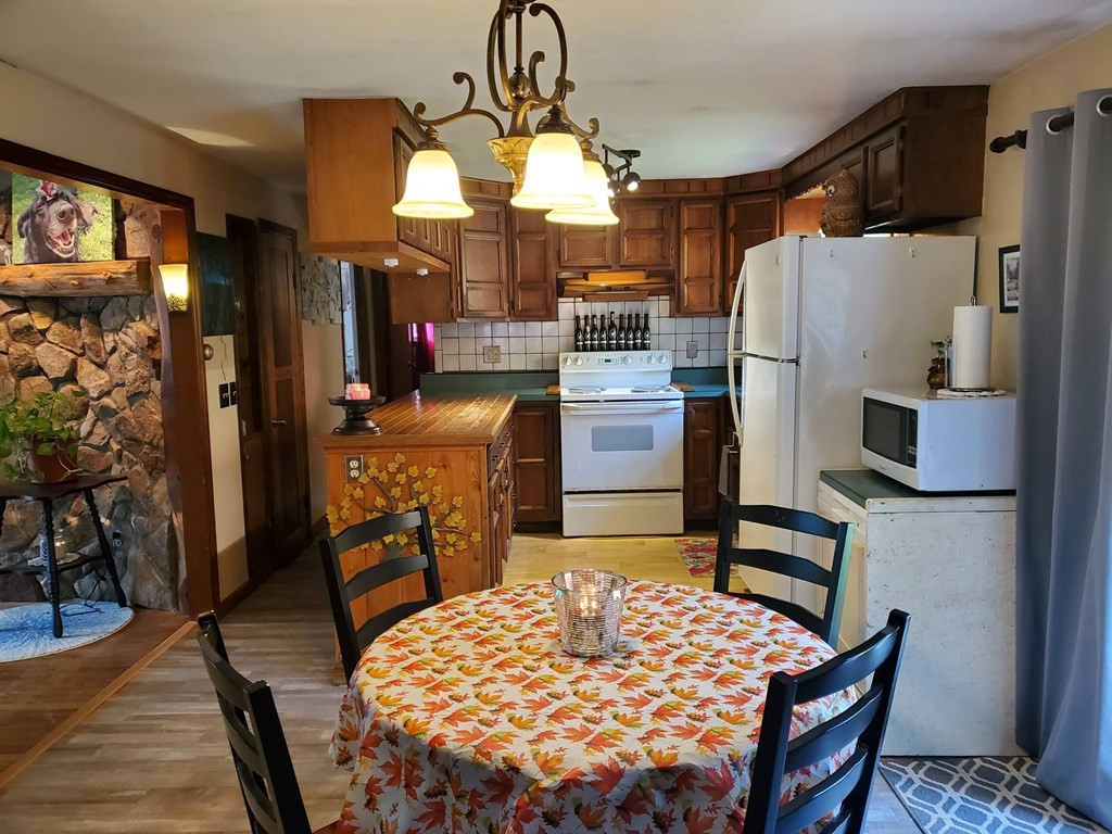 18 Barnham Brook Road Saranac, NY 12981 - Photo 7 of 32 Gallery Image 7