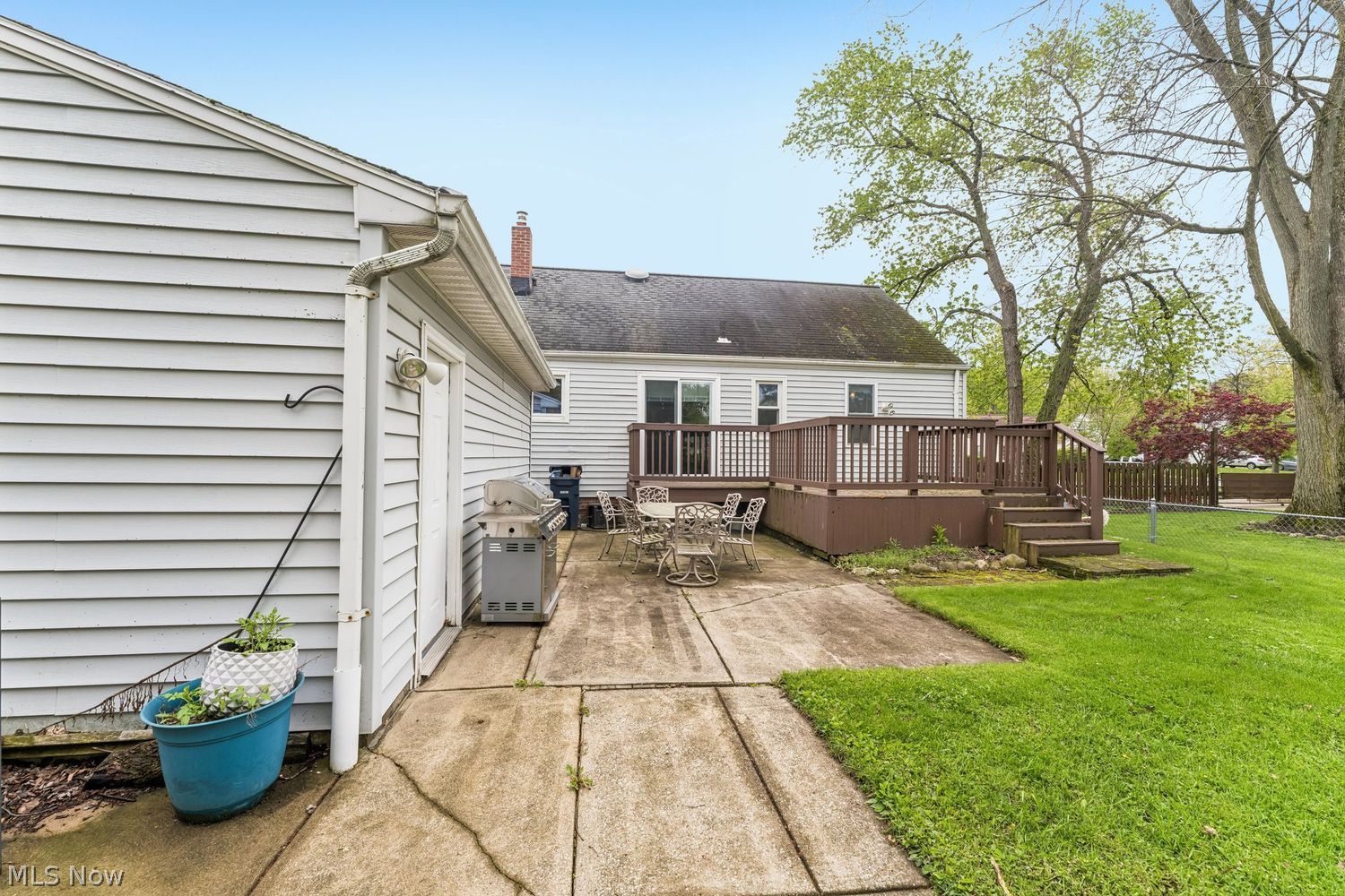 1516 Biltmore Road Lyndhurst, OH 44124 - Photo 39 of 44