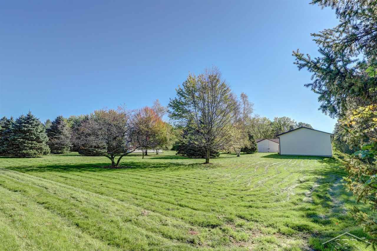 8118 McCarty Road Saginaw, MI 48603 - Photo 45 of 63 View of Back Yard