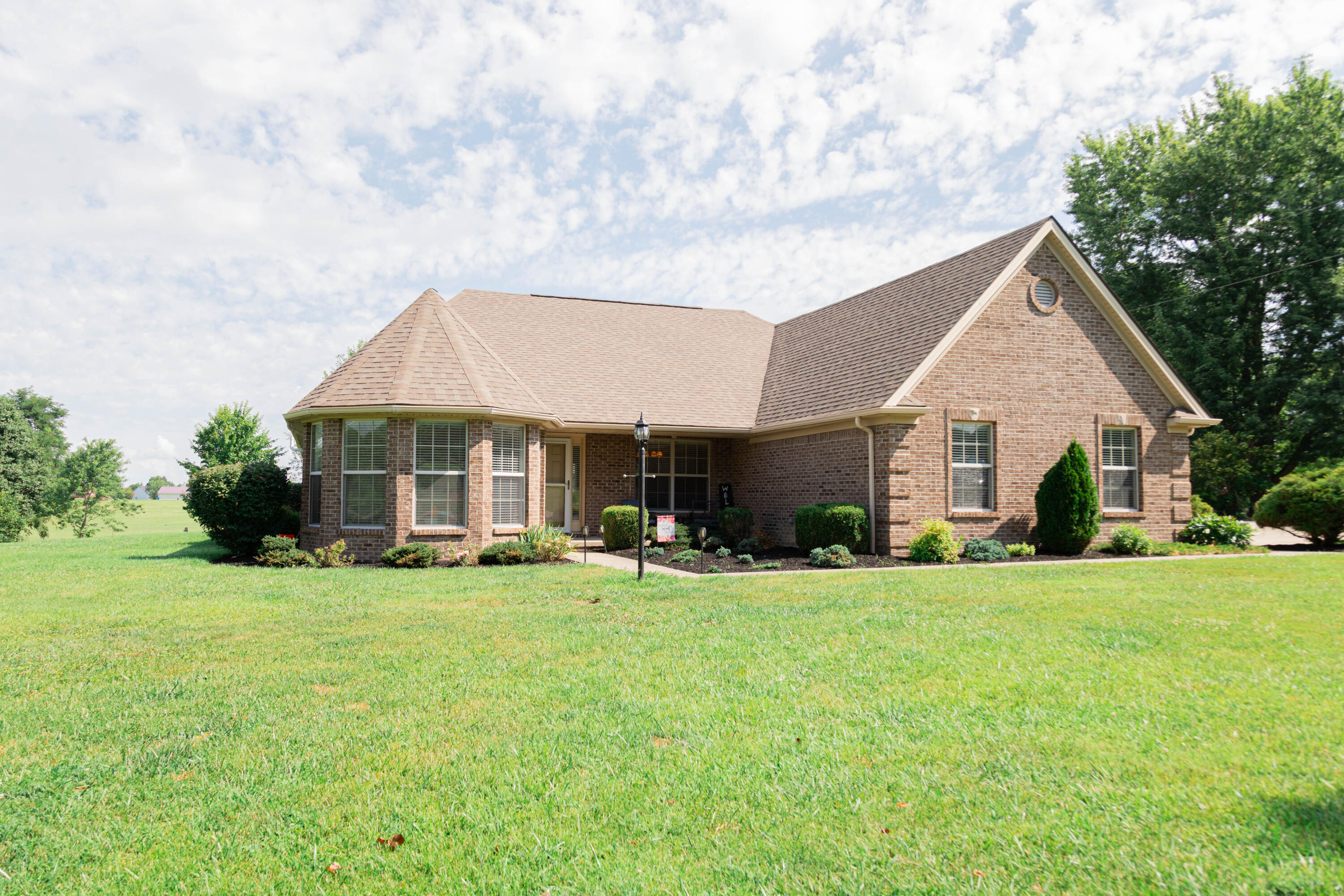 7355 Cartersville Road Berea, KY 40403 - Photo 1 of 32 3E2A5037