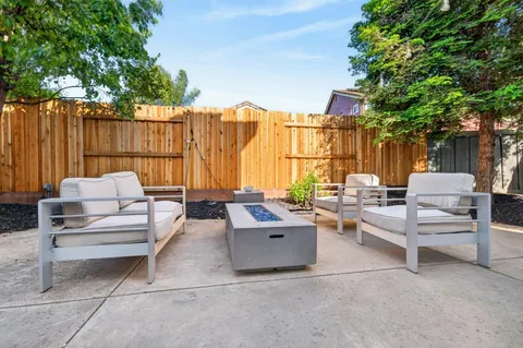 a view of a backyard with green space