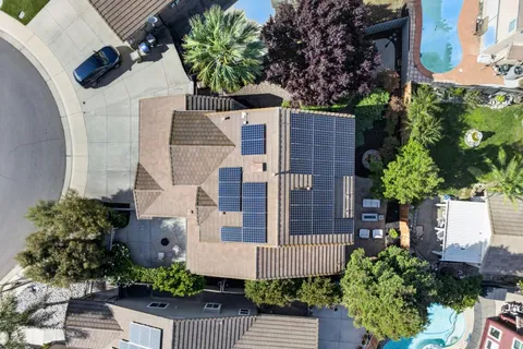 $689,000 | 14 Hiller Court, Woodland, CA 95776