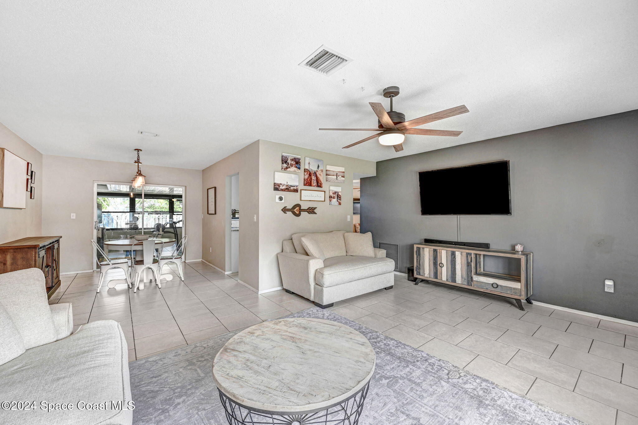 881 Damask Street Northeast Palm Bay, FL 32905 - Photo 6 of 36 12-web-or-mls-DSC_3903
