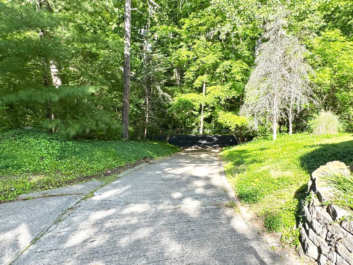 7034 Bridges Road Cincinnati, OH 45230 - Photo 40 of 41