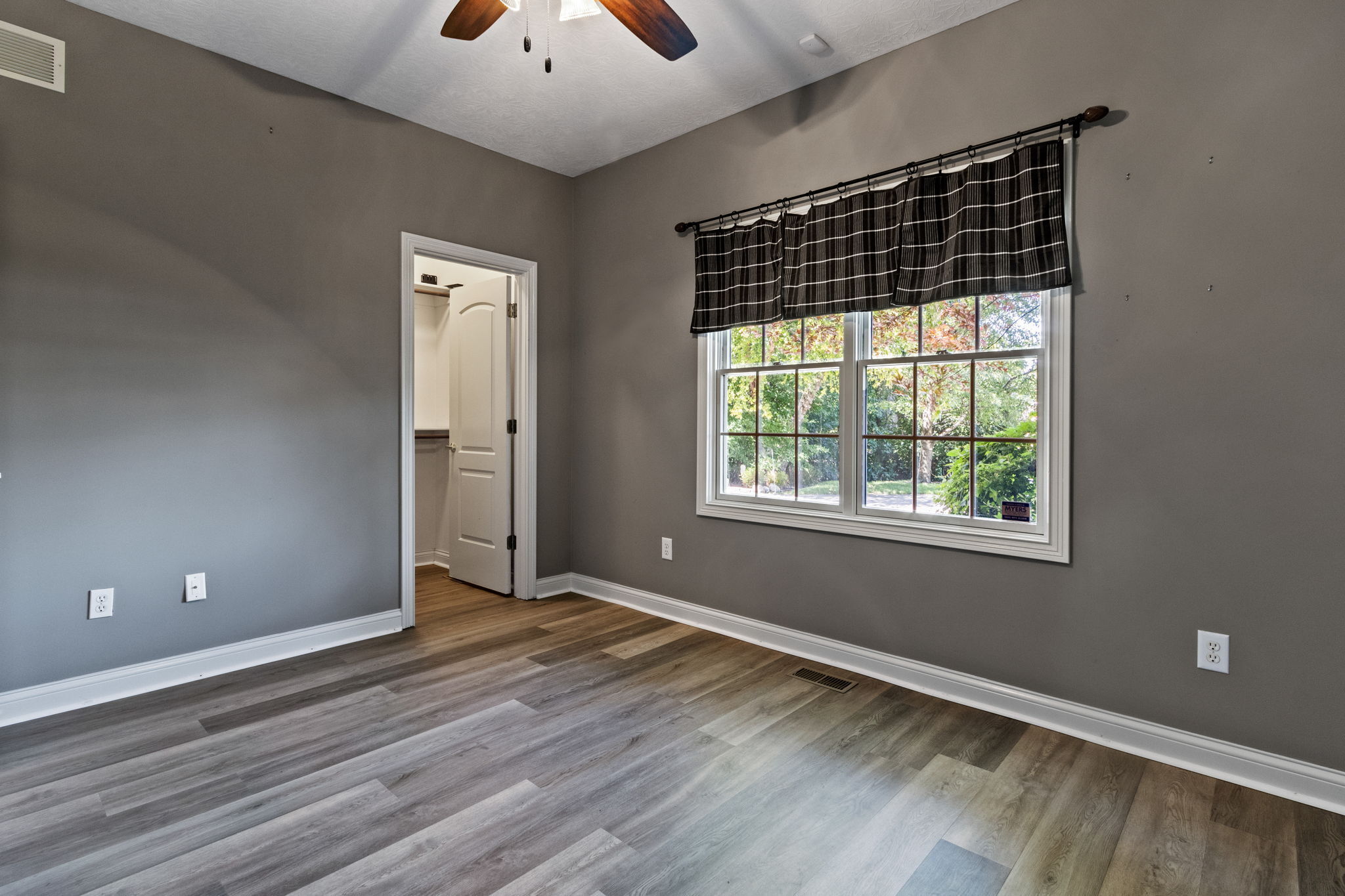 7581 Sloop Circle Fishers, IN 46038 - Photo 39 of 44